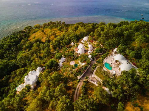 Mentigi Bay Dome Villa  Lombok Hotels in Malaka