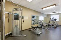 Best Western Golden Prairie Inn  Suites - Gym