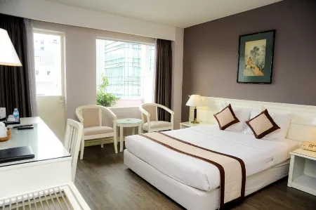 Khách sạn Sài Gòn Star