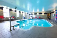 Holiday Inn Express FARGO-WEST ACRES by IHG - 3-Star