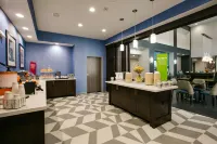 Hilton Garden Inn Tulsa/Broken Arrow - breakfast