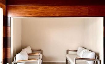 Hotel Nuxká by Heaven - Housity