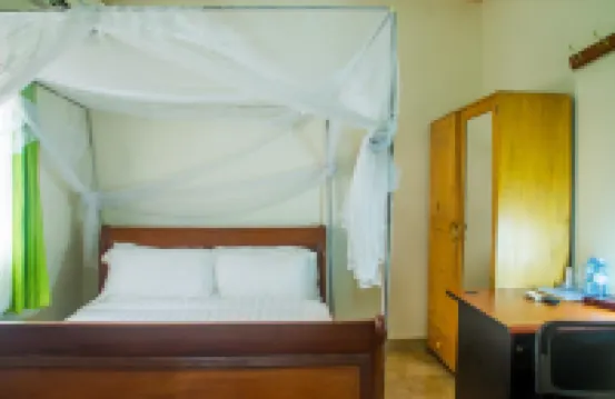 Sandton Hotel Kasese โรงแรมใน