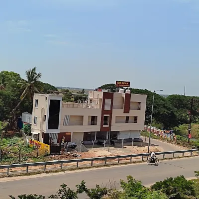 Hotel DB Max Hotels in Tiruchirappalli District