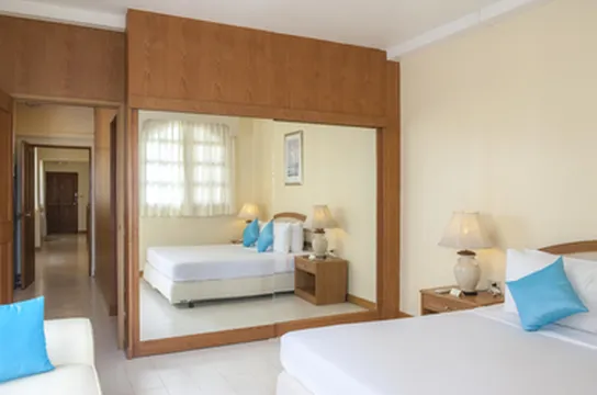 รูปภาพของโรงแรมลิโด้บีช พัทยา