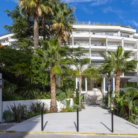 Staybridge Suites Cannes Centre by IHG