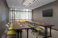 SpringHill Suites Charleston Airport & Convention Center