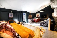 Xuq Lomas de Ruvira Hotels in 