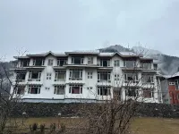 Maharaja Palace Hotel di Anantnag