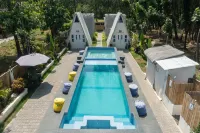 Costas de Liwa Bar & Beach Resort Hotels in San Narciso