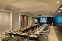 Le Corail Suites Hotel Hotels in Soukra