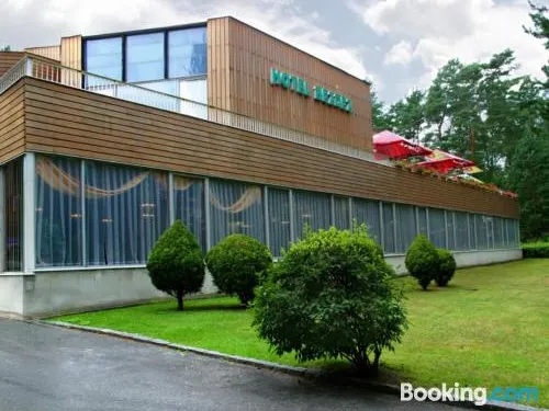 斯塔勒斯普拉維貝茲徳茲酒店