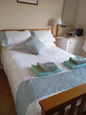 1 Bedroom in A Homely Home with A Lovely Farm Hotels in 