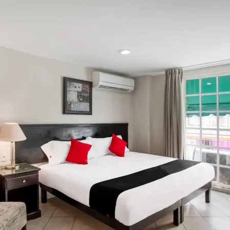 Boca Inn Hotel & Suites