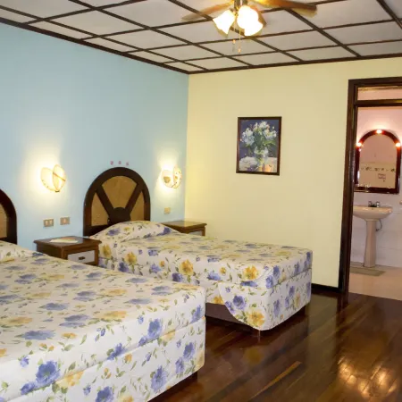 Lands in Love Hotel and Resort