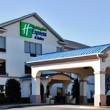 Holiday Inn Express & Suites SANFORD by IHG