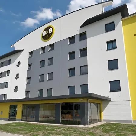 B&B HOTEL Oberhausen am Centro