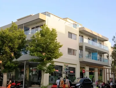 Bristol Sea View Apartments โรงแรมใกล้Hippocrates Tree