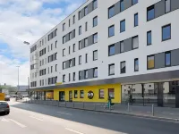 B&B HOTEL Düsseldorf-Mitte Hotels near Stahlwerk