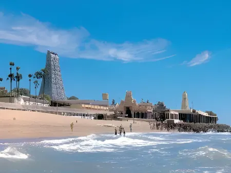 Hotel Udhayam International Отели в г. Тутикорин