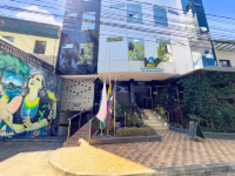 Hotel Bolivariana Plaza Medellin โรงแรมใน