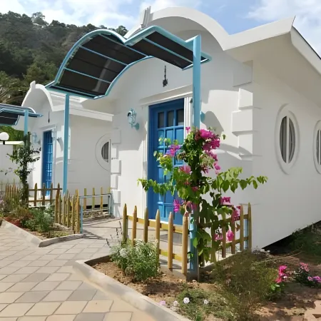 SUNMED LODGE