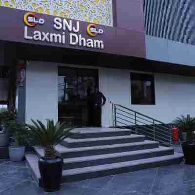 S.N.J Laxmi Dham Hotel Exterior