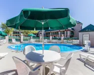 Quality Inn Oak Grove Fort Campbell Hotels in Oak Grove