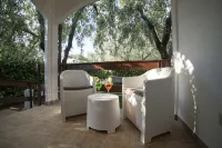 "melograno" Holiday Home with Swimming Pool and Private Beach