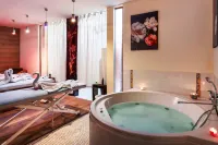 Sol by Meliá Nessebar Bay All Inclusive - Hot Tub