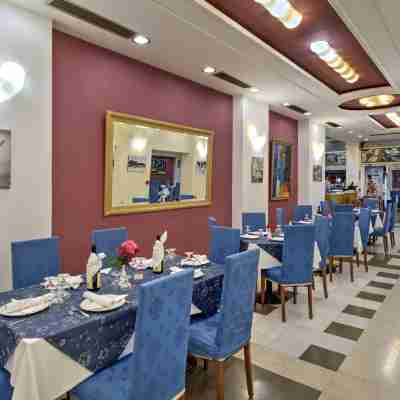 Angelika Pallas Hotel Dining/Meeting Rooms