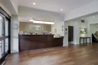 Sleep Inn & Suites - 2-Star