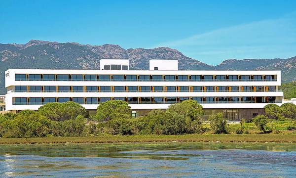 Golden Tulip Porto Vecchio