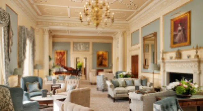 グラントリー ホール