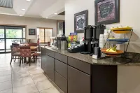 Best Western Plus Albert Lea I-90/I-35 Hotel - breakfast
