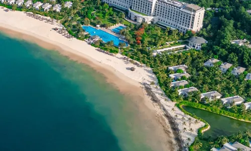 Nha Trang Marriott Resort & Spa, Hon Tre Island
