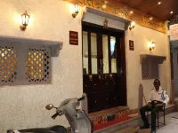 Satshree Kothi Hotels in Domari