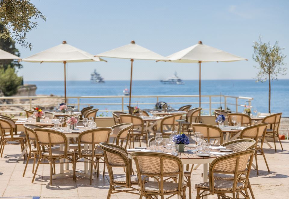 1. 르 메르디앙 비..