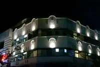 Hotel Sai Deluxe Sangli Hotel di Sangli