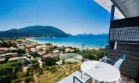 Ponti Beach Hotel