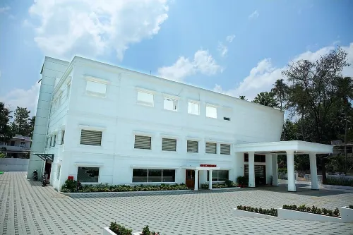 Hotel Kabani Palace Hotels in Muvattupuzha