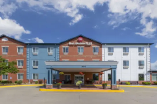 Best Western Plus des Moines West Inn  Suites