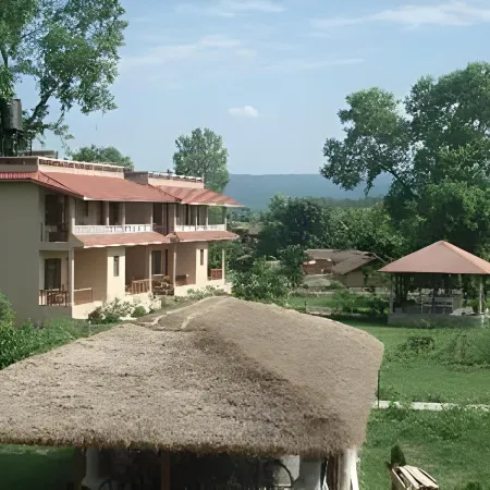 River Bank Inn