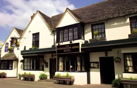 德丁頓阿姆斯酒店