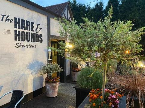Shenstone Lodge - Housity