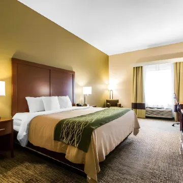 Comfort Inn & Suites