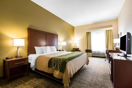 Comfort Inn & Suites