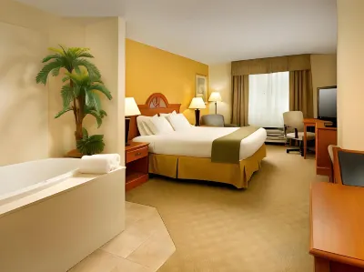 Holiday Inn Express & Suites Lenoir City (Knoxville Area) Hotels in Lenoir City