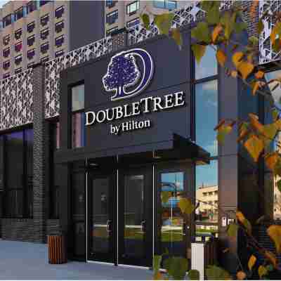 DoubleTree by Hilton Battle Creek Hotel Exterior