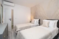 Luxury Villa Entrata
